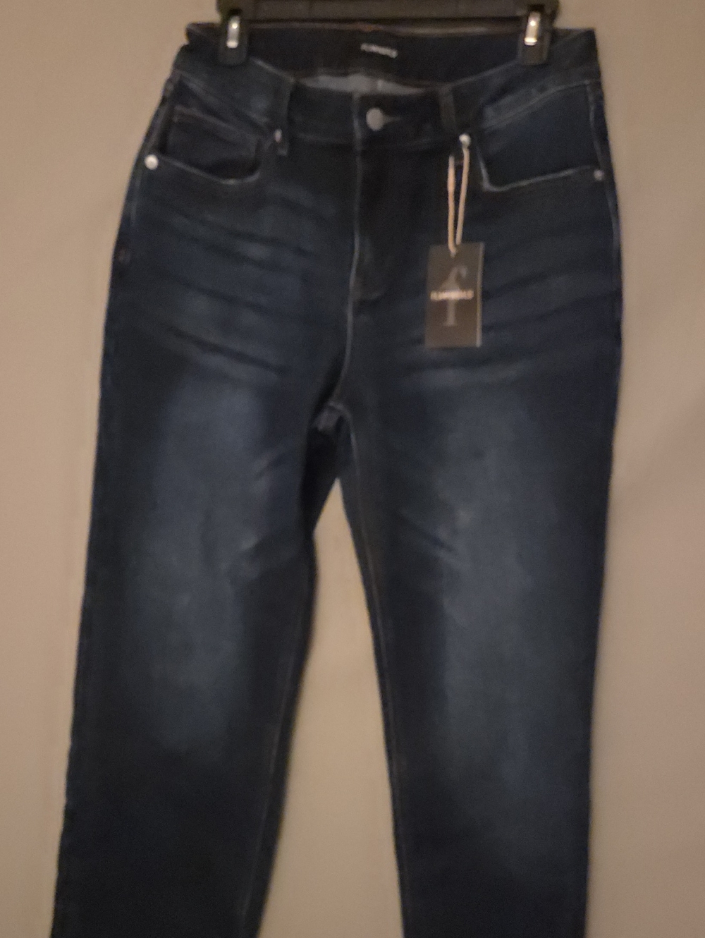 Flamingals NWT Dark Wash Women’s Jeans - Classic Slim Fit w/stretch
